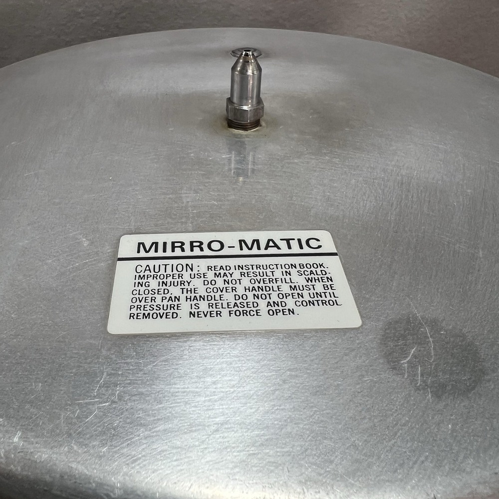 Vintage Mirro-Matic 8 Qt Aluminum Speed Pressure Cooker Canner M-0498 - Picture 2 of 8